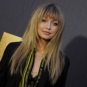 Nouvelle coiffure frange Gigi Hadid