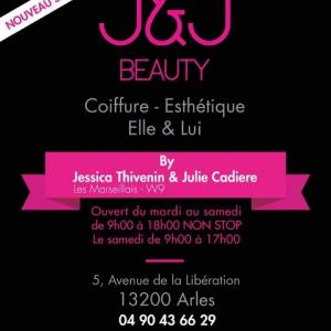 Salon de coiffure de Jessica Les Marseillais