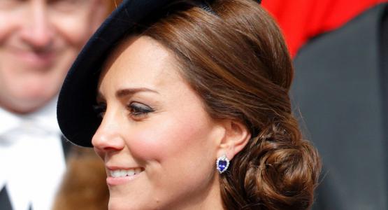 Le chignon bas de la princesse Kate